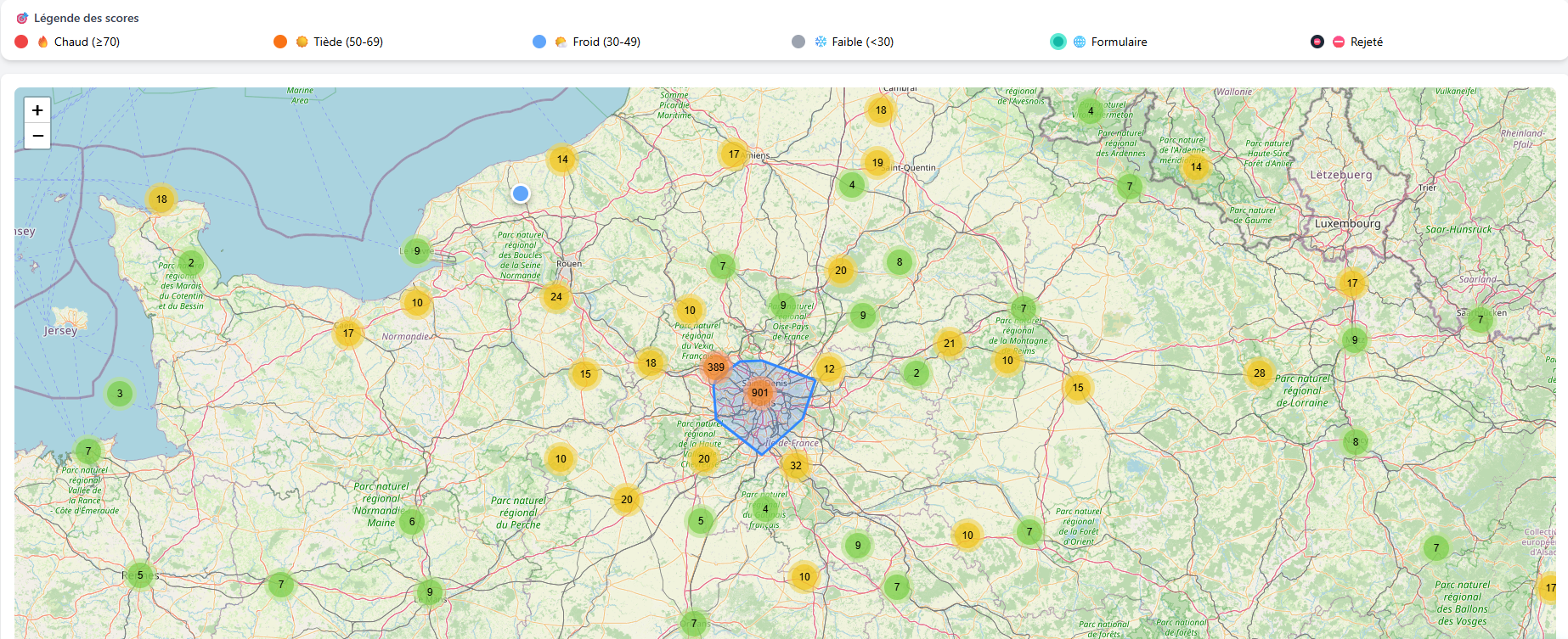 Carte leads - Vue régionale Île-de-France avec clusters de prospects et zones d'opportunités